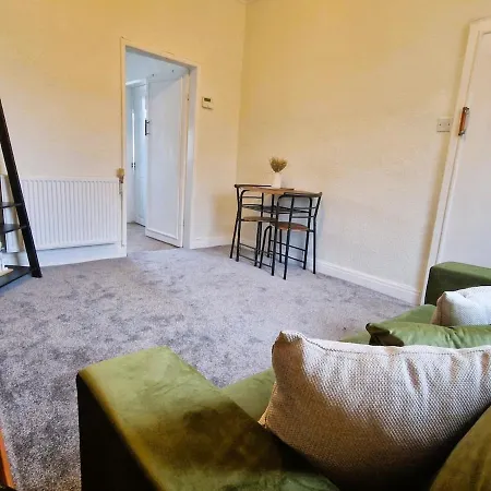 2 Bed House Close To Skinningrove 度假居 *
