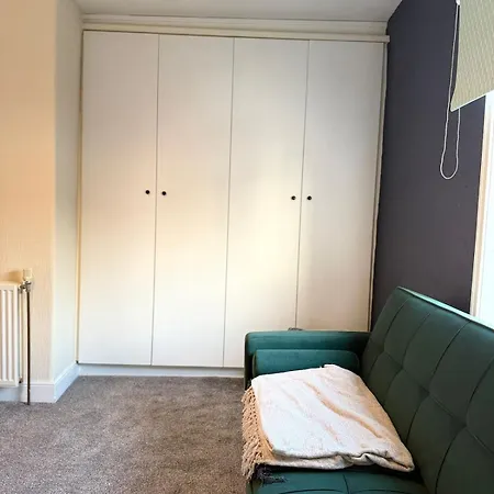 2 Bed House Close To Skinningrove * Carlin How